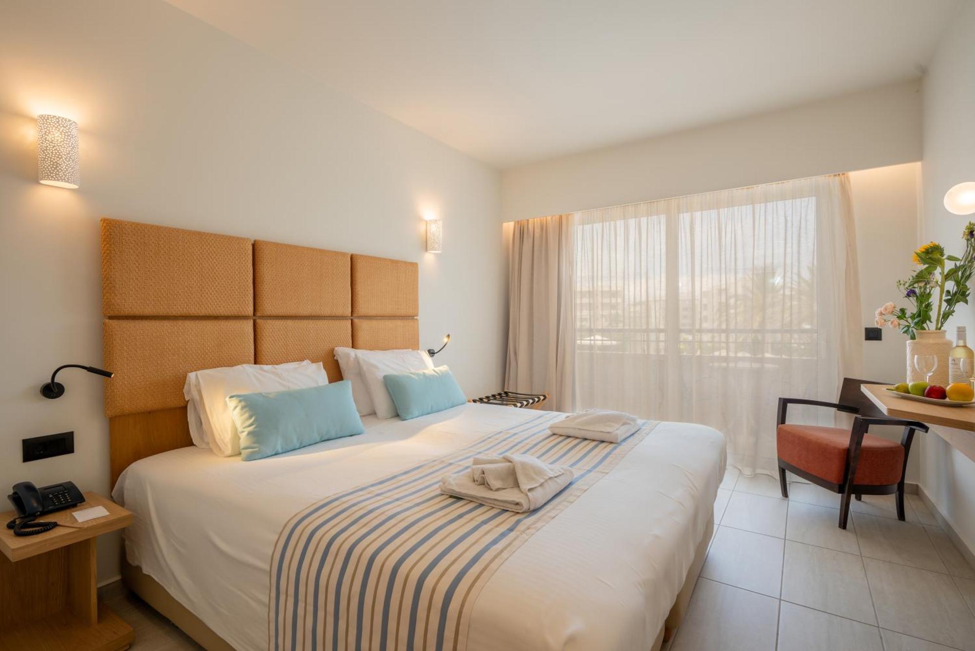 Minos Hotel Resmo Dış mekan fotoğraf