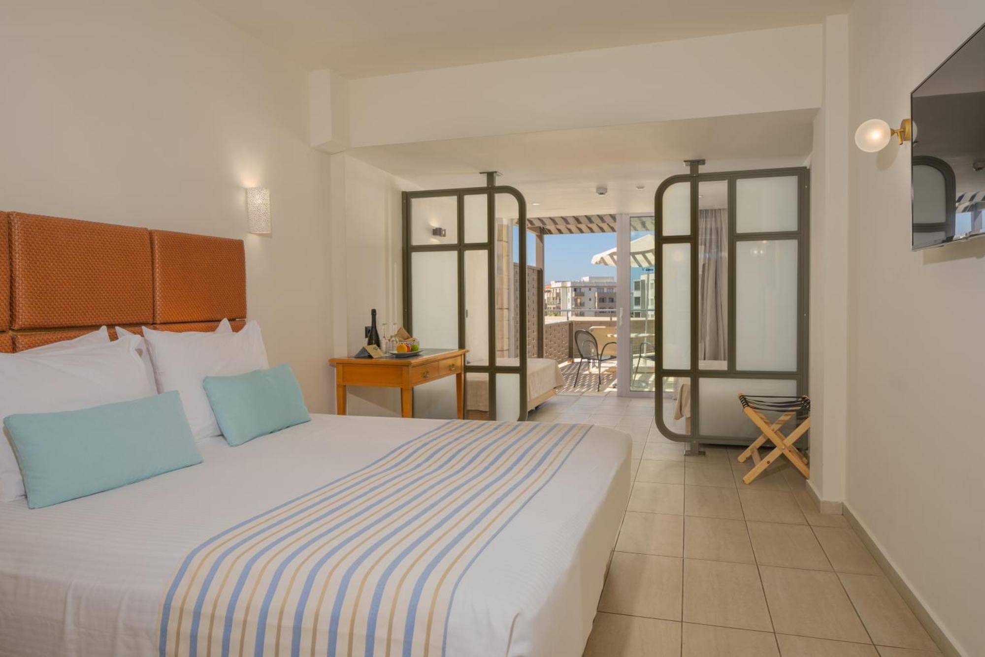 Minos Hotel Resmo Dış mekan fotoğraf