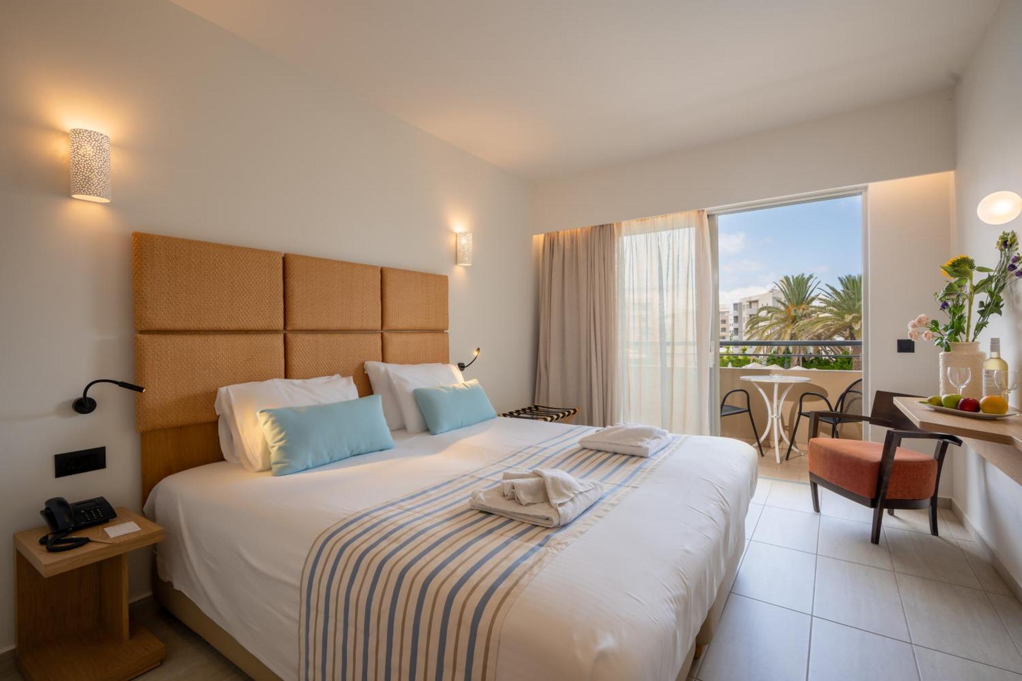 Minos Hotel Resmo Dış mekan fotoğraf